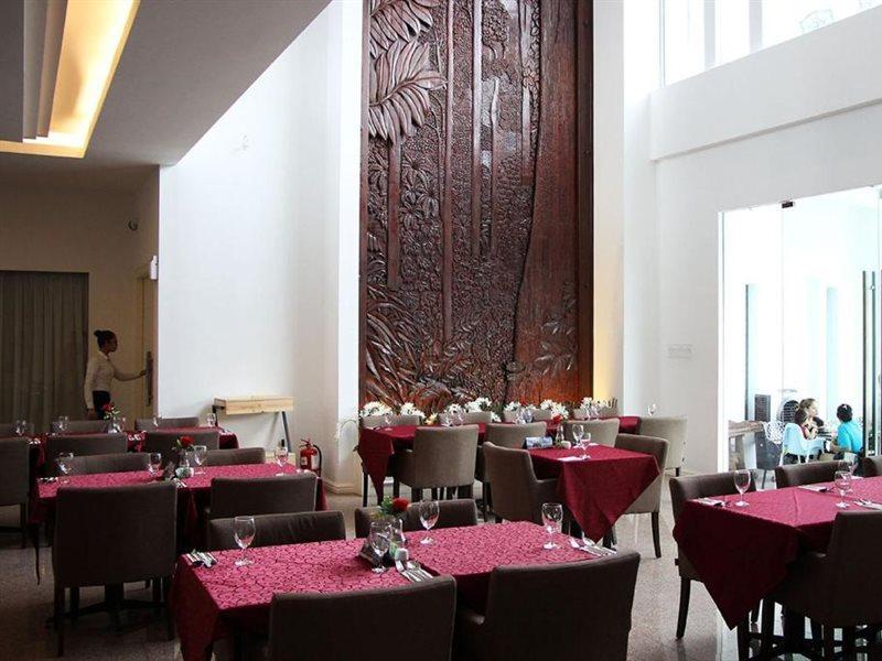 Casa Bianca Hotel Kluang Buitenkant foto