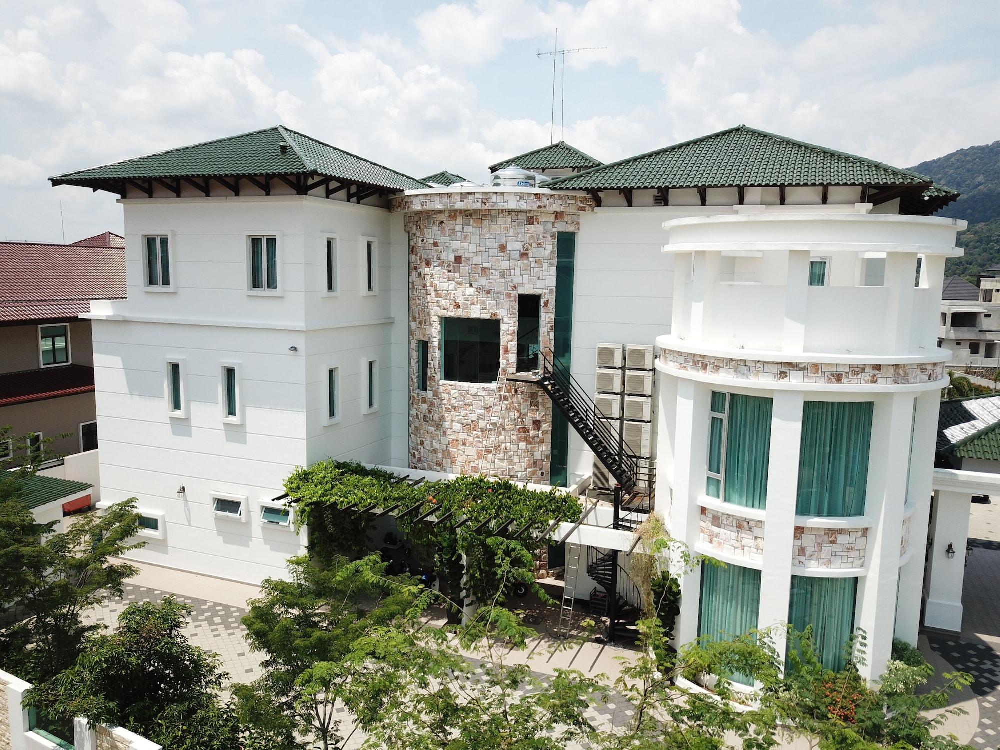 Casa Bianca Hotel Kluang Buitenkant foto