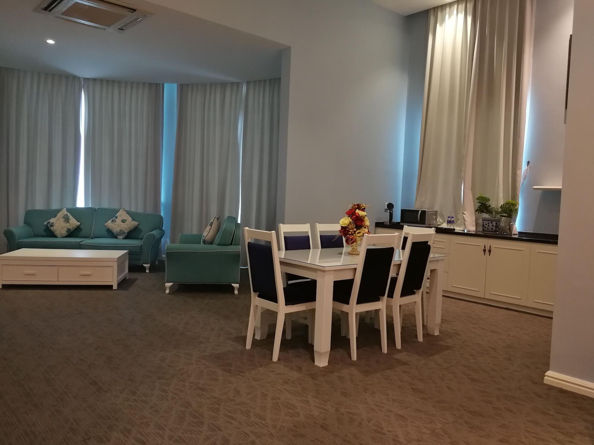 Casa Bianca Hotel Kluang Buitenkant foto