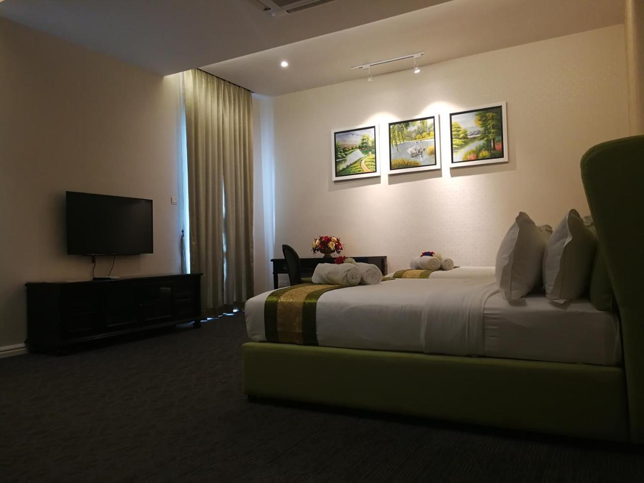 Casa Bianca Hotel Kluang Buitenkant foto