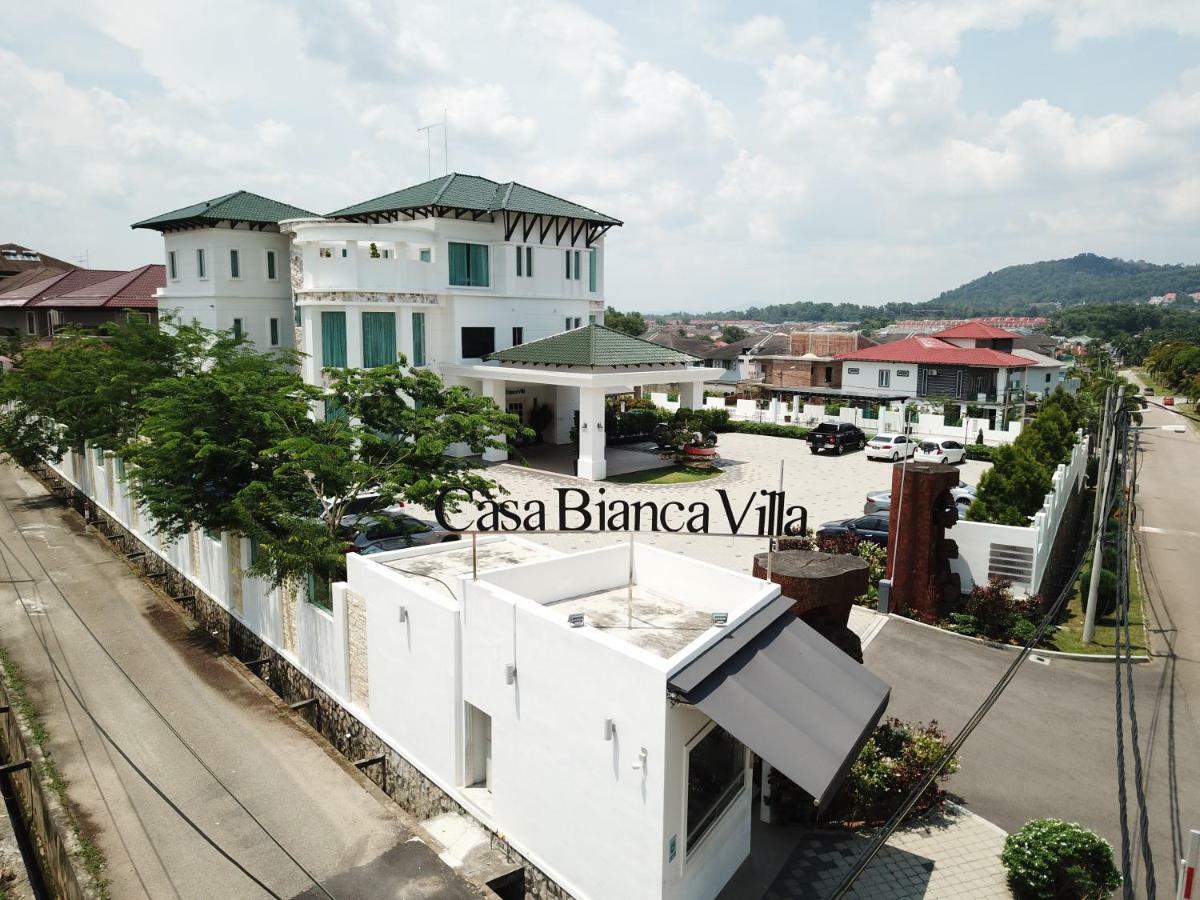 Casa Bianca Hotel Kluang Buitenkant foto