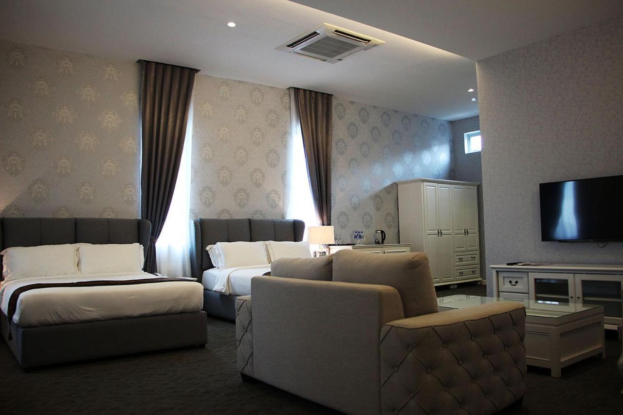 Casa Bianca Hotel Kluang Buitenkant foto